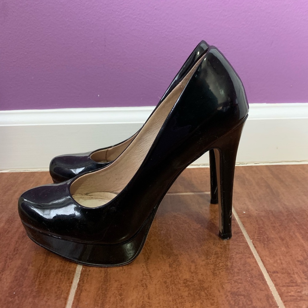 CHINESE LAUNDRY Black Pumps - Used
